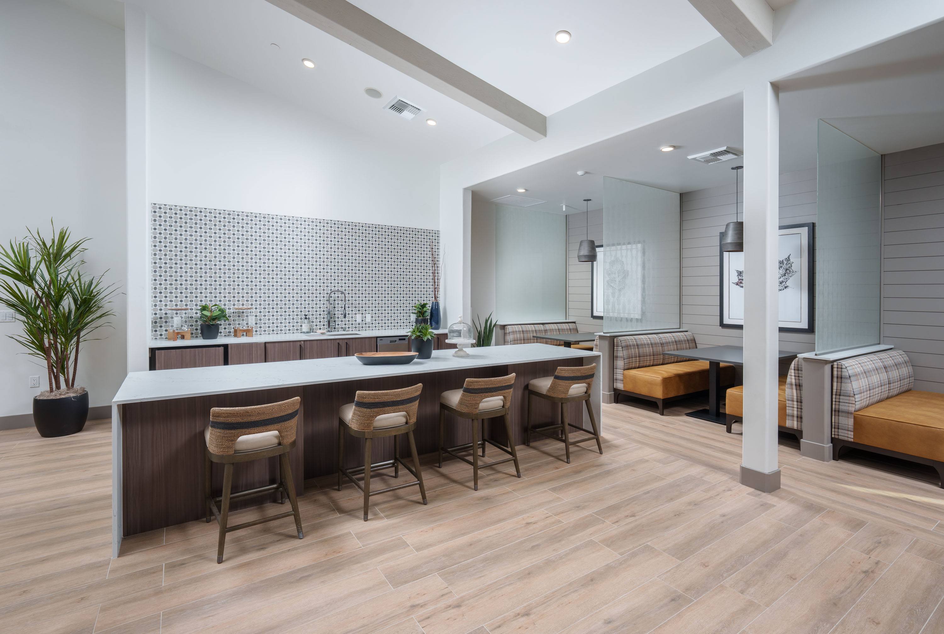 Aurora Apartments – photo 3