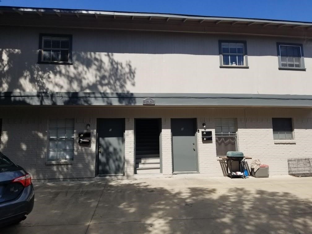 1702 Hunt Street – photo 1