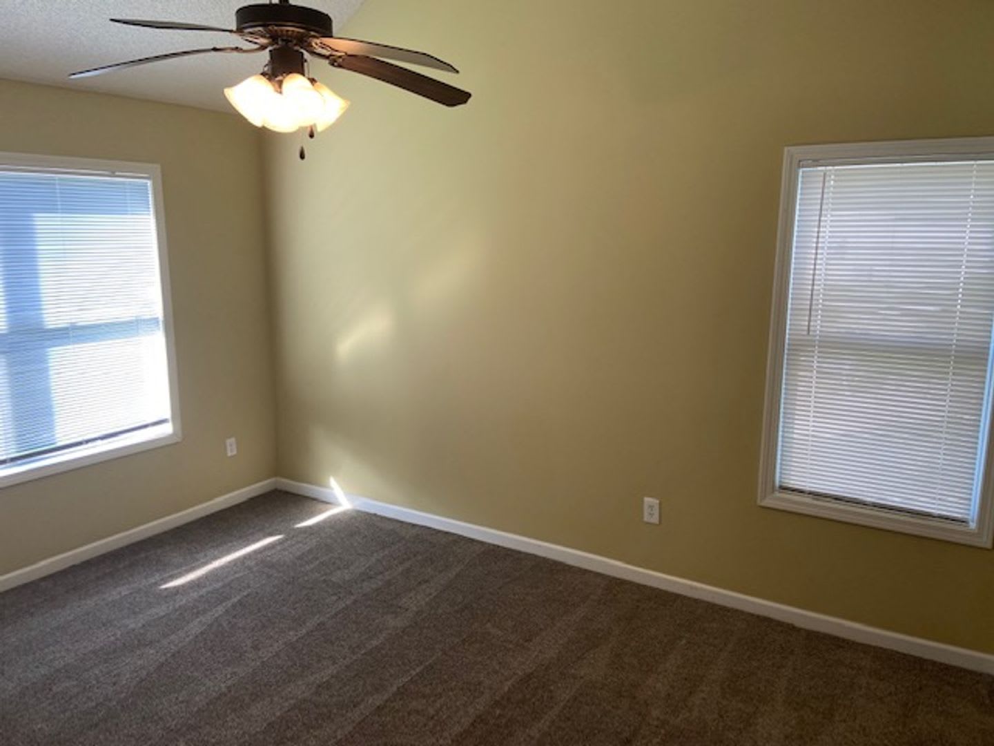 3 Bed/2 Bath – photo 4