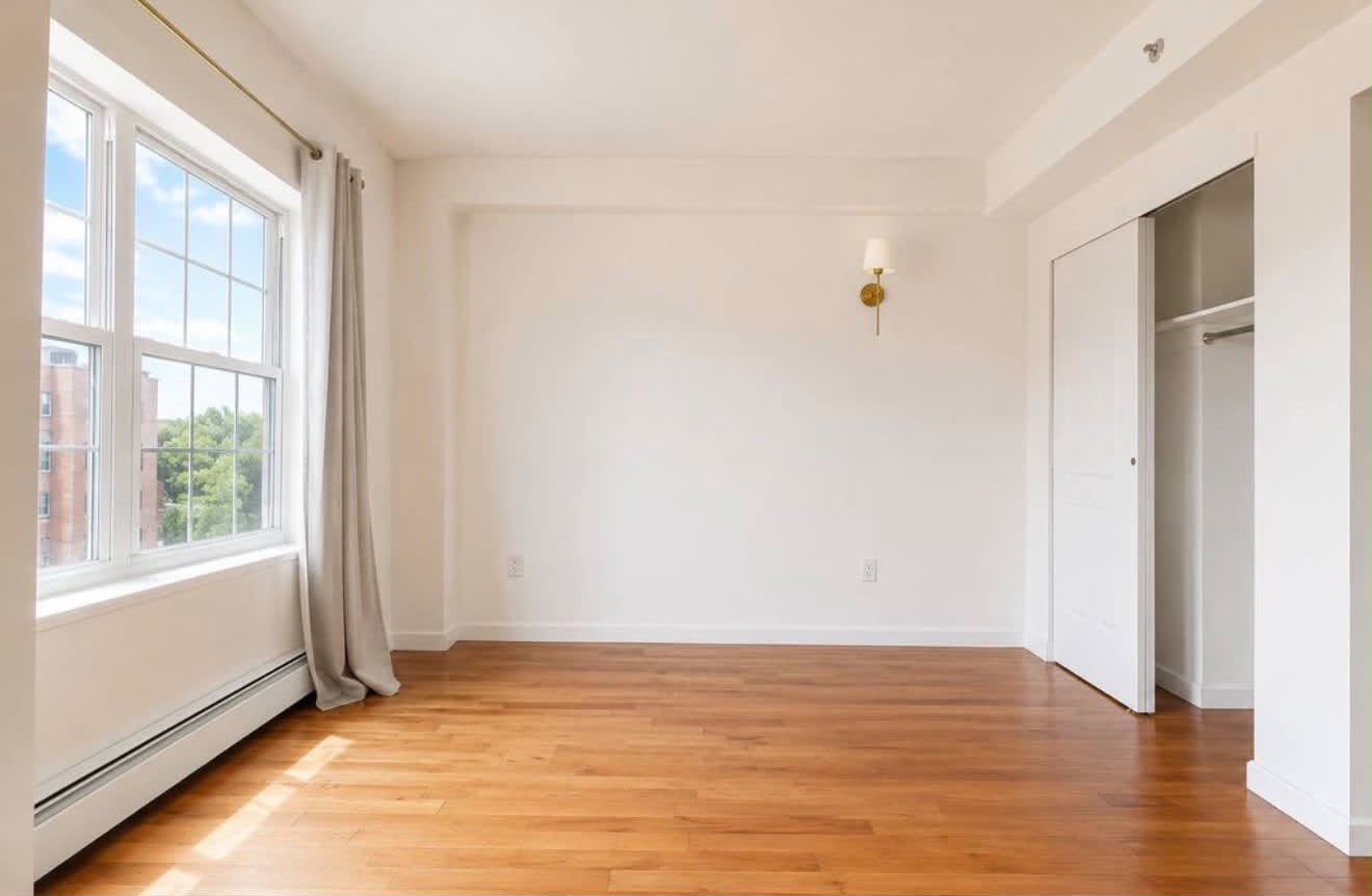7166 Parsons Blvd # 7661 – photo 3
