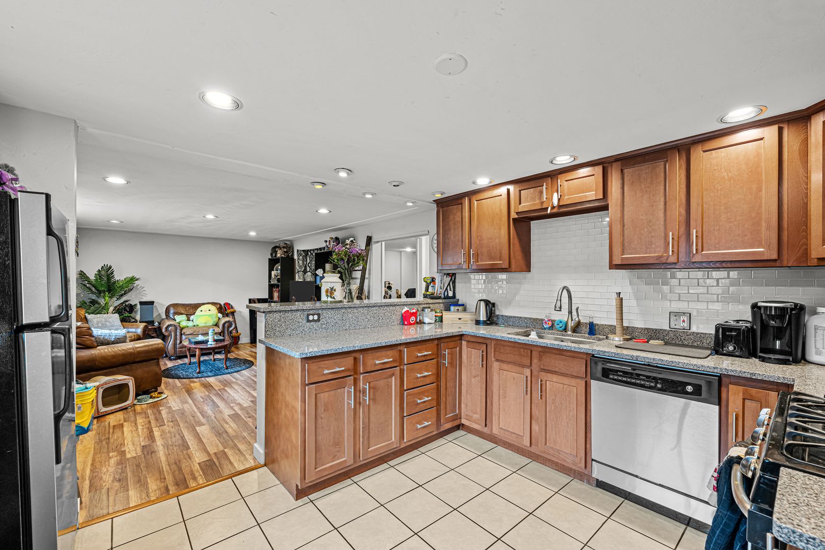 2Bed/1Bath in the Heart of Sloan’s Lake! – photo 4