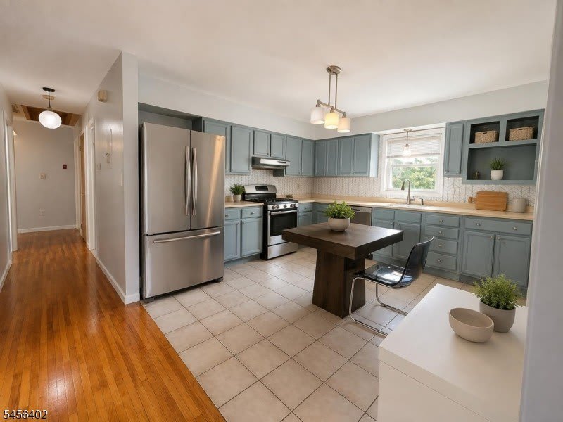21 W Henry St – photo 5