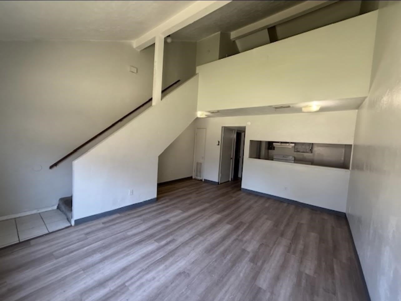 1830 Nekoma Court – photo 4