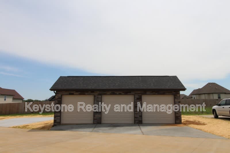 1611 Railton Court – photo 3
