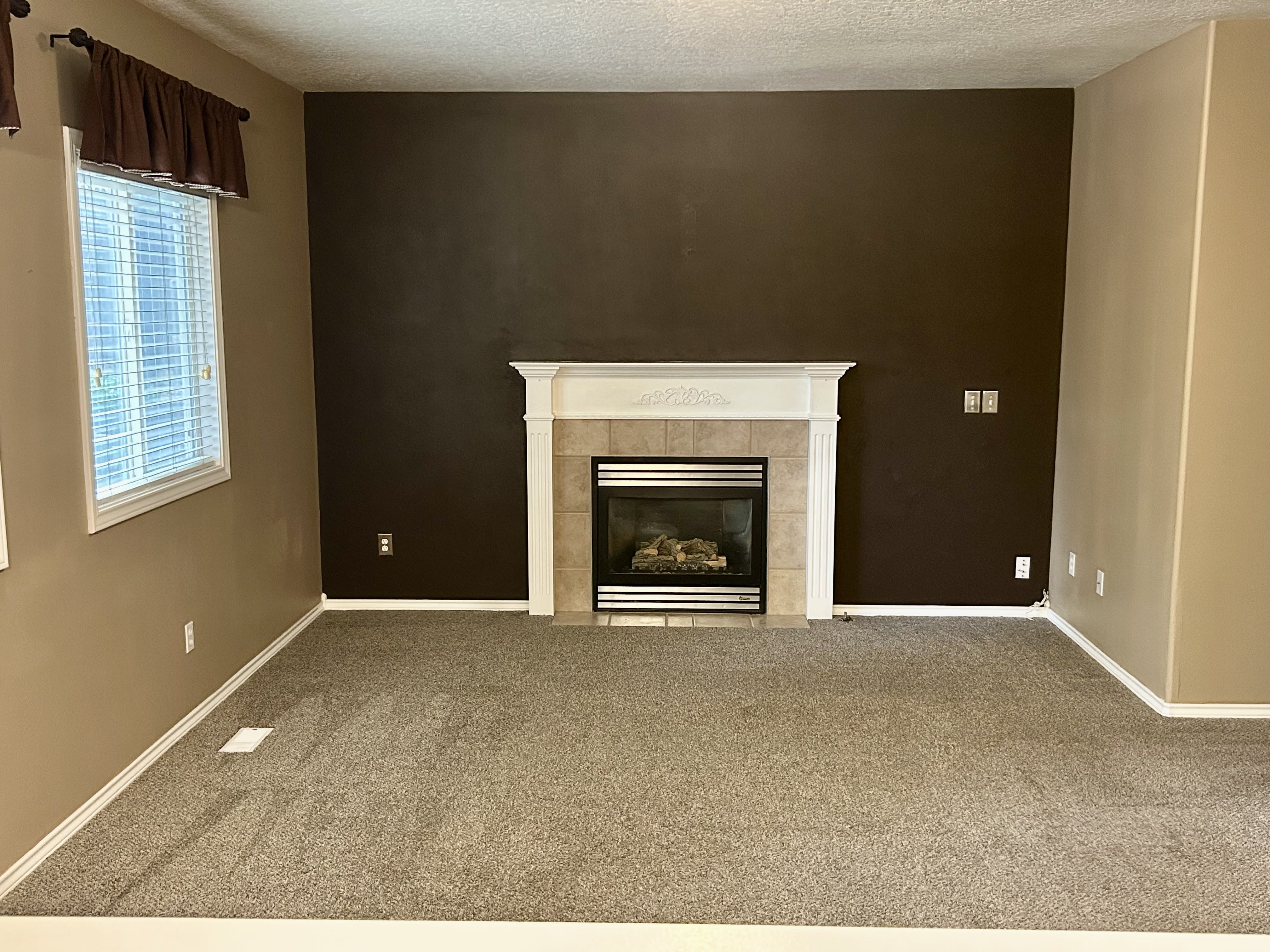 3125 E Beamer Ct – photo 4