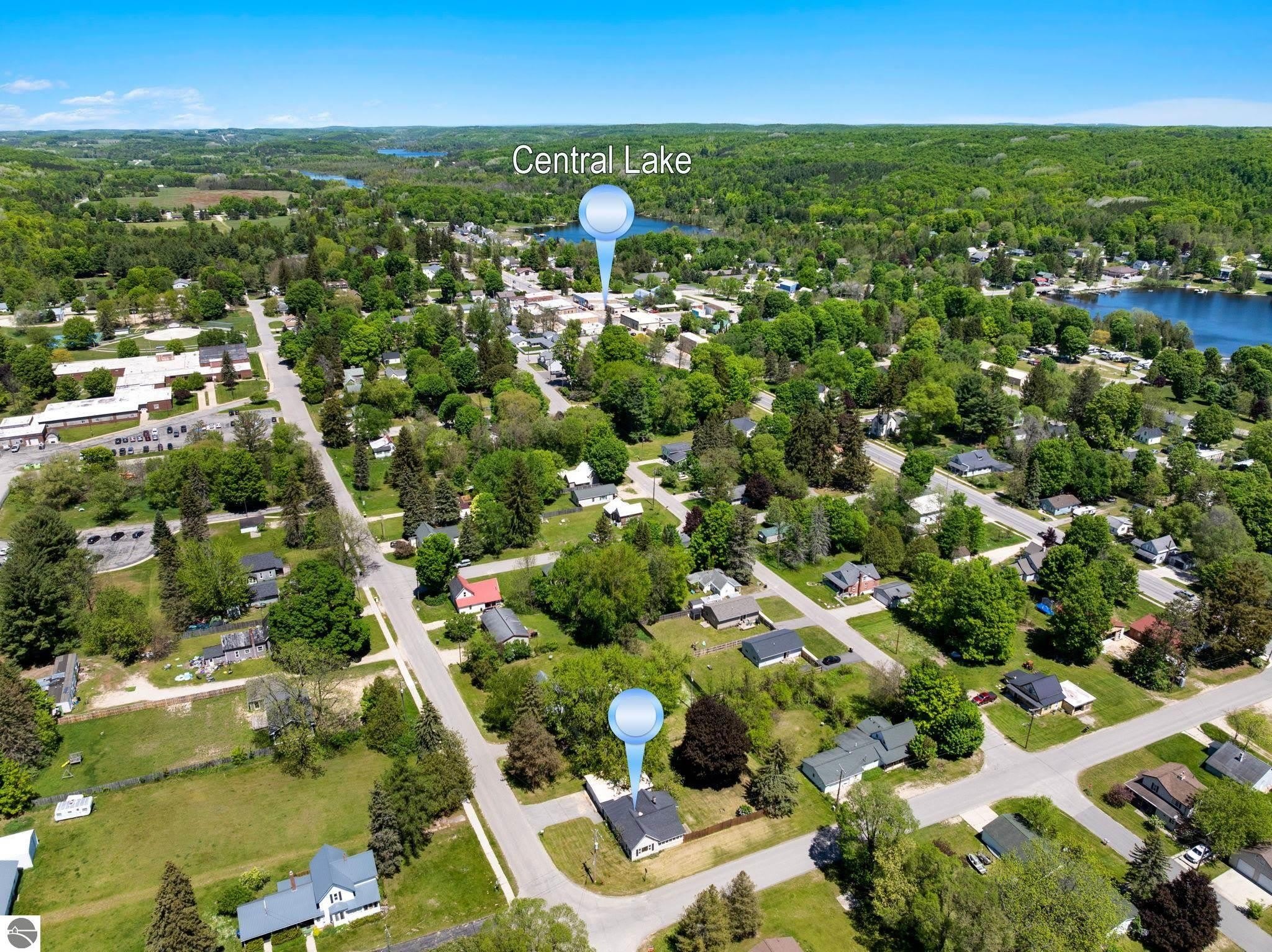 8116 Ballard Street – photo 1