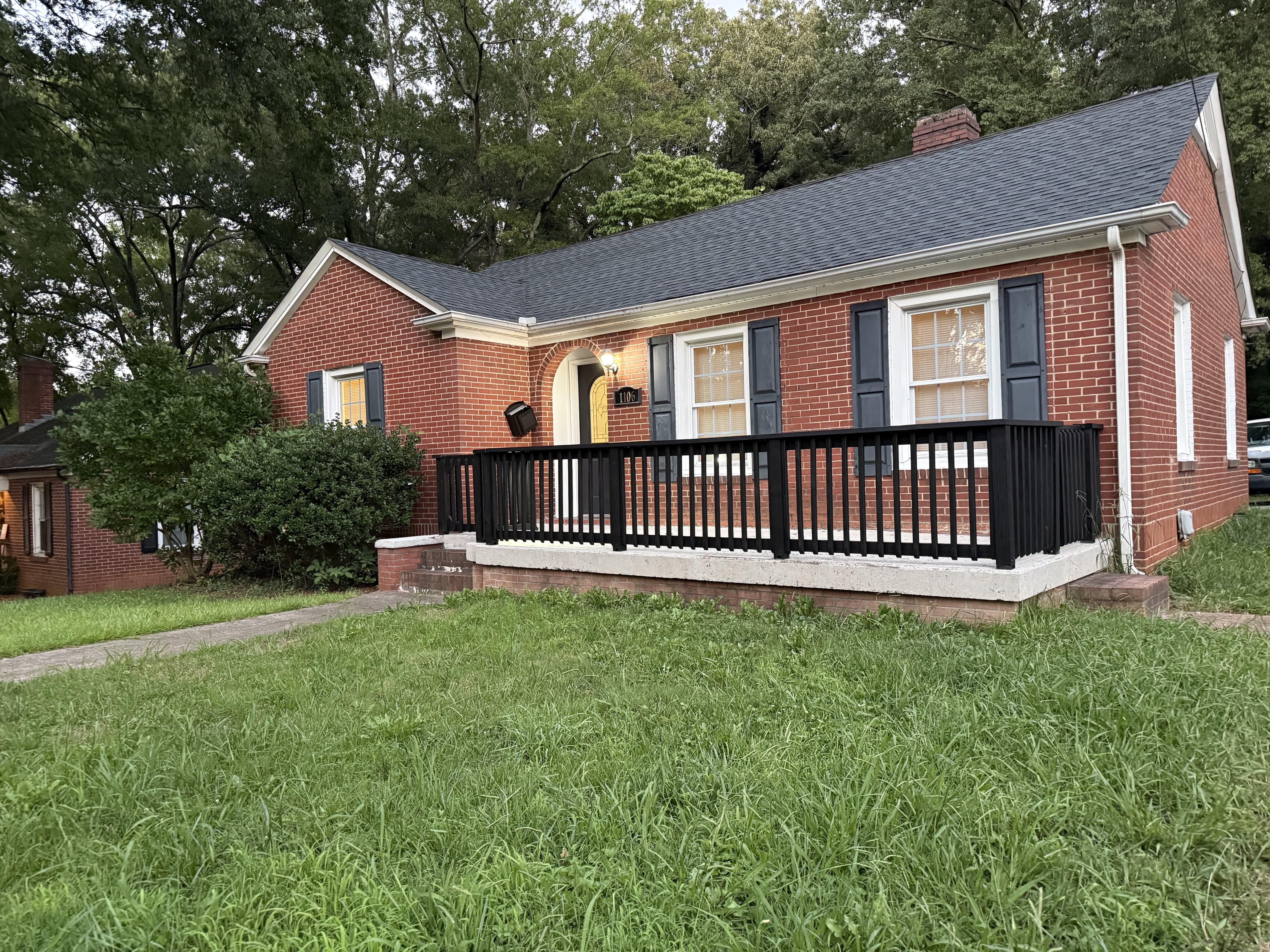 1106 8th Street Northeast – photo 1