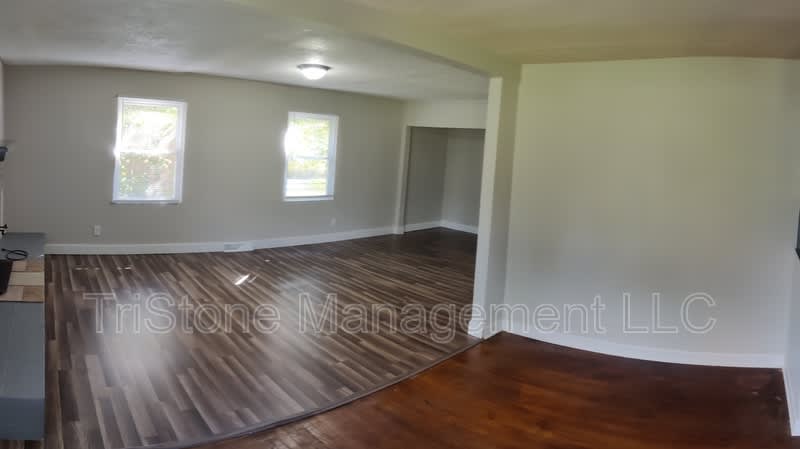 6820 Flintrock Road – photo 3