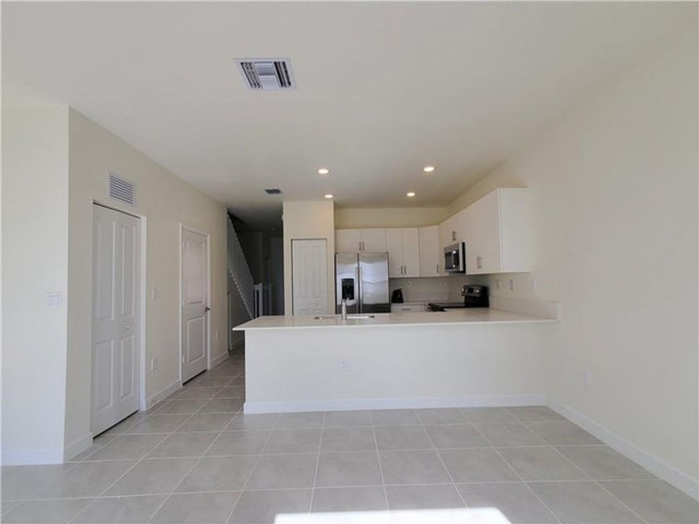 3216 W 114Th Terrace Hialeah Fl 33018 2215 – photo 3