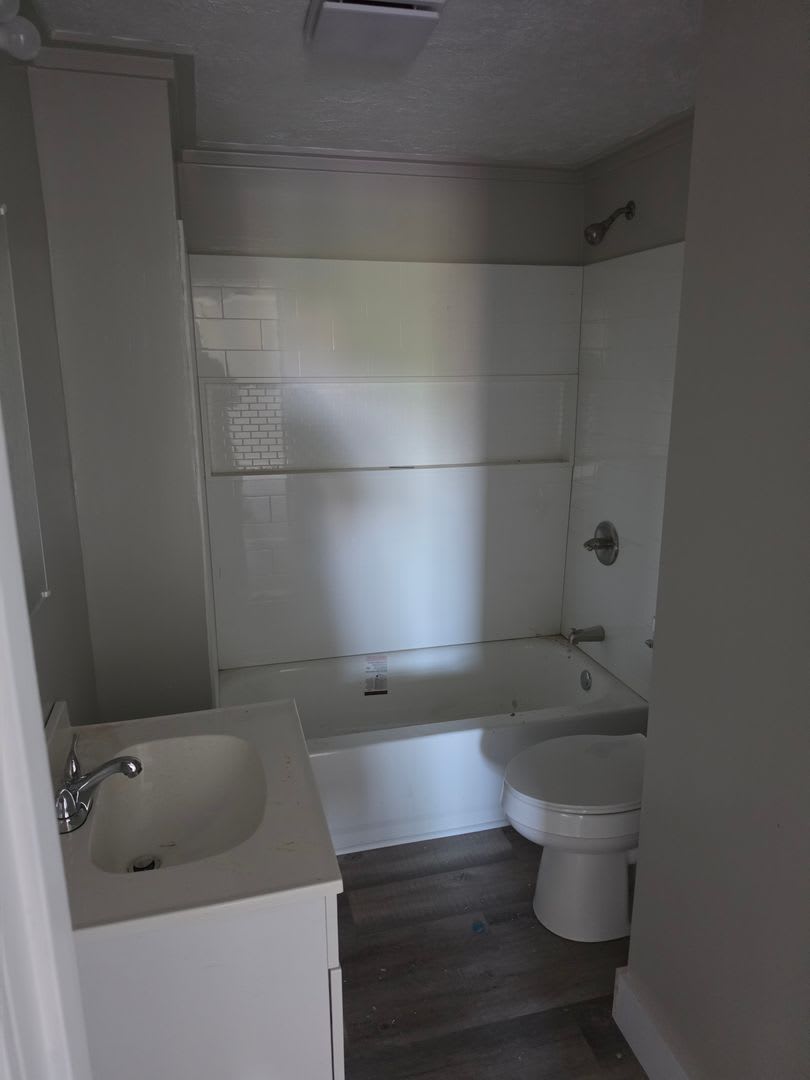 Remodeled 2 1 Home In Kingsport – photo 5