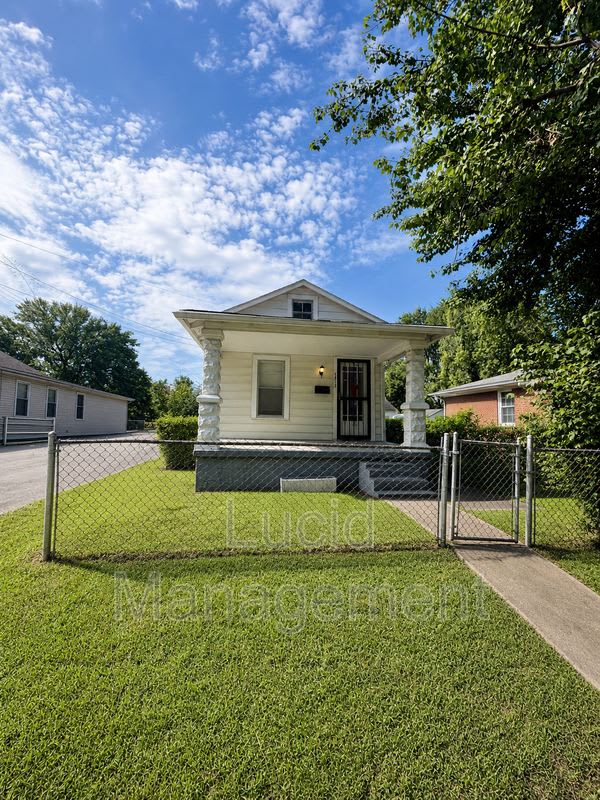 1512 Bluegrass Avenue – photo 1