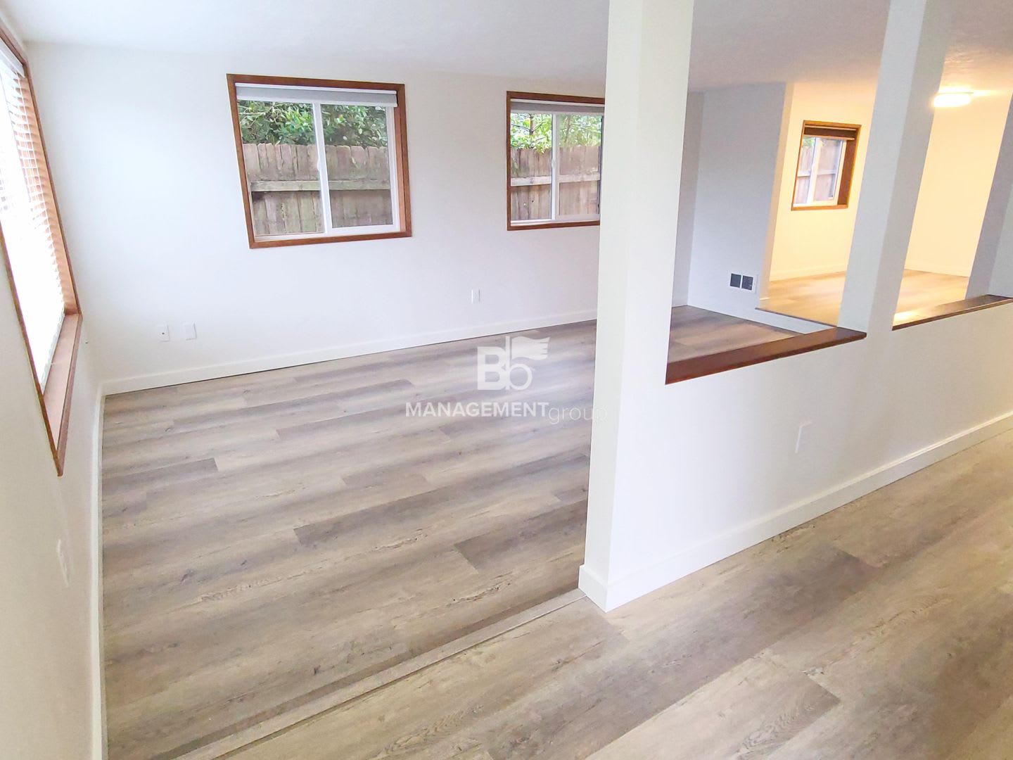 Nearly 1/2 Acre of Privacy Nestled in the Trees of West Linn. Updated Kitchen & Bathroom! – photo 3