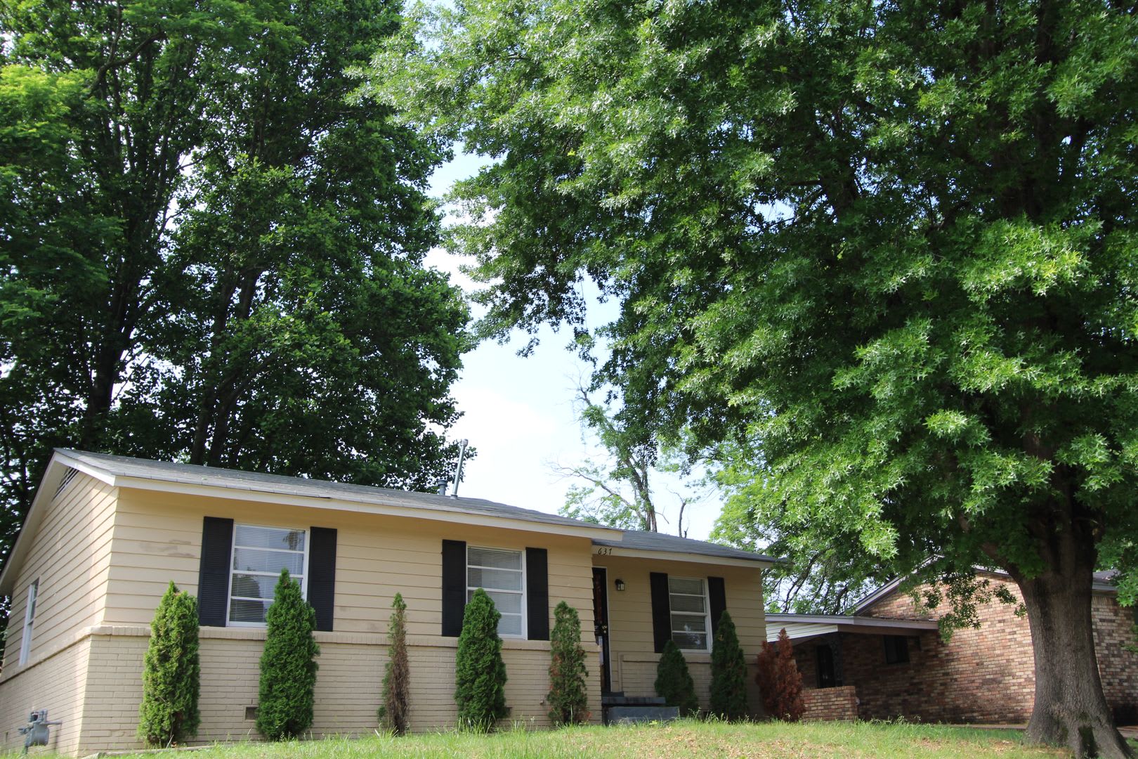 Charming Home With 3 Beds 1 Bath Near To Fuller State Park – photo 1