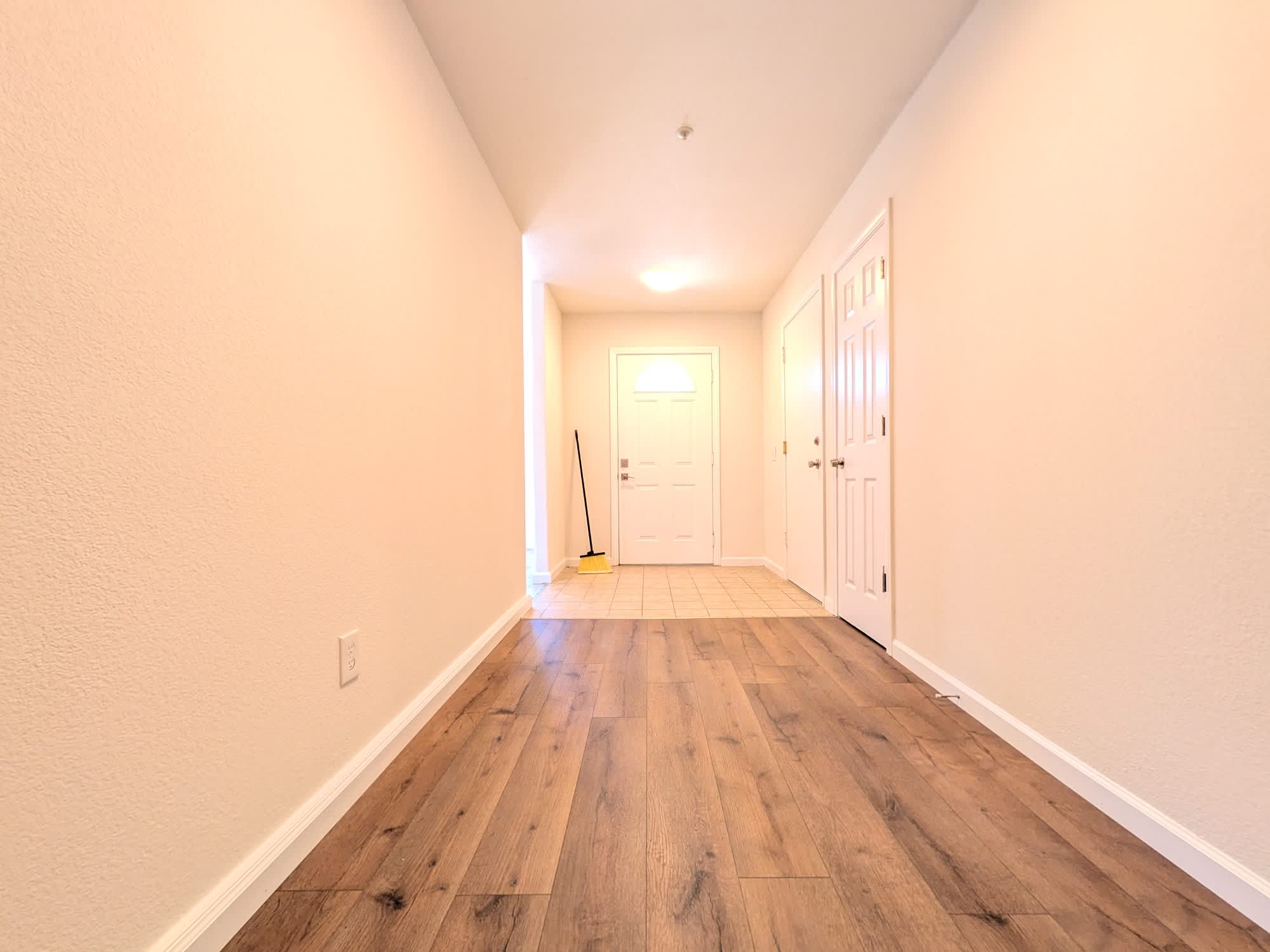 585 Hildale Circle – photo 2