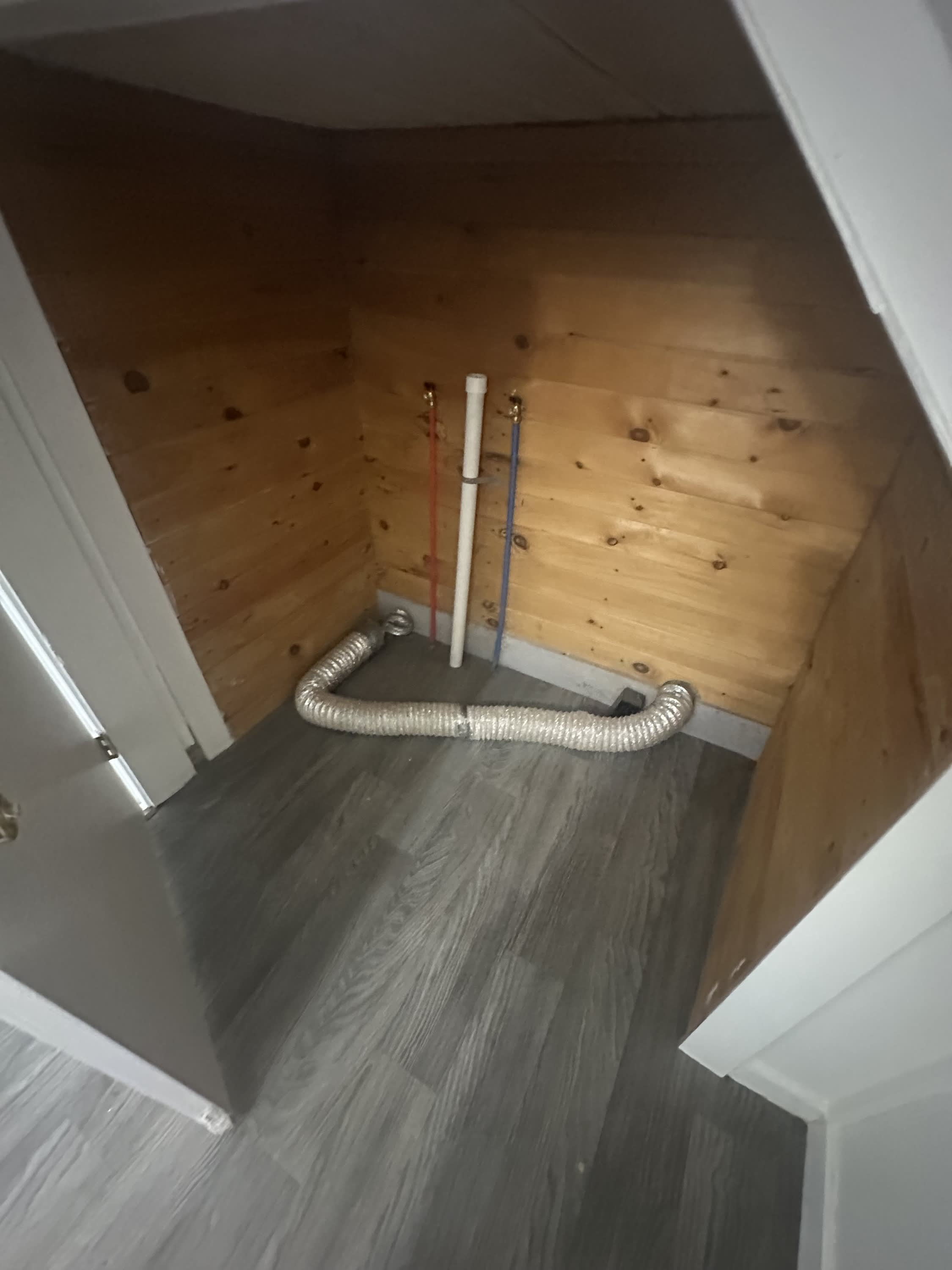 160 Washington Street – photo 4