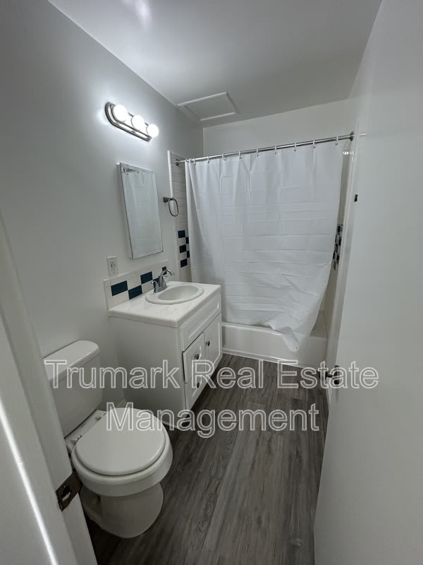 1811 Huntington Dr – photo 5