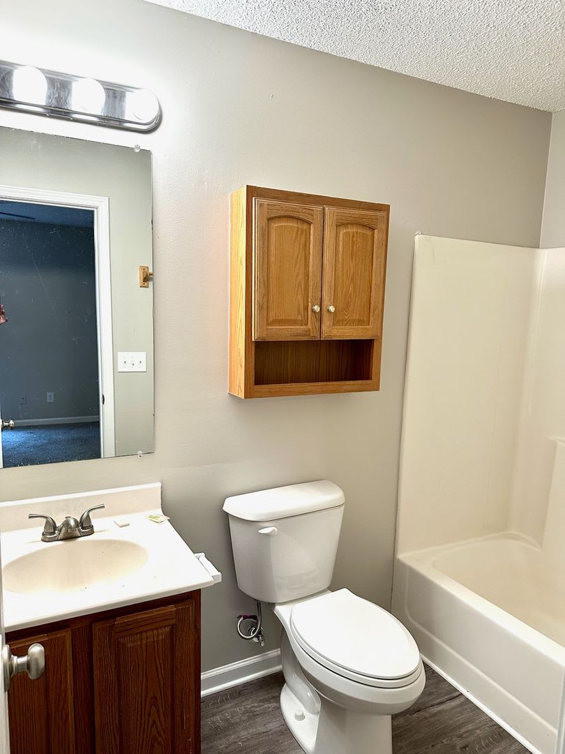 Spacious 2 Bedroom, 2.5 Bathroom Condo for Rent in Bristol, TN – photo 3