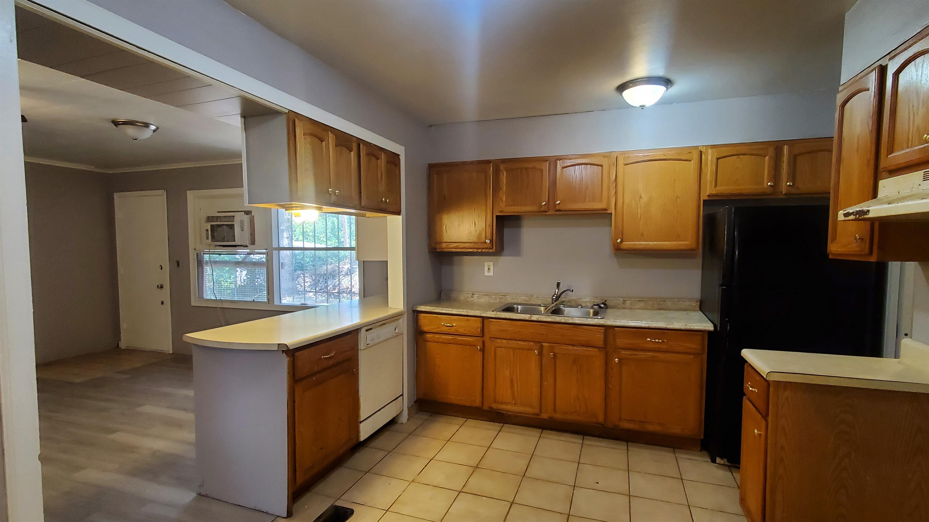 1716 Briarwood – photo 5