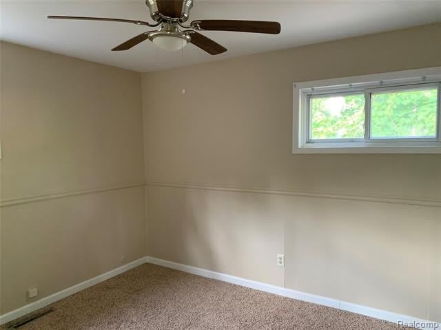 1571 Wismer Street – photo 5