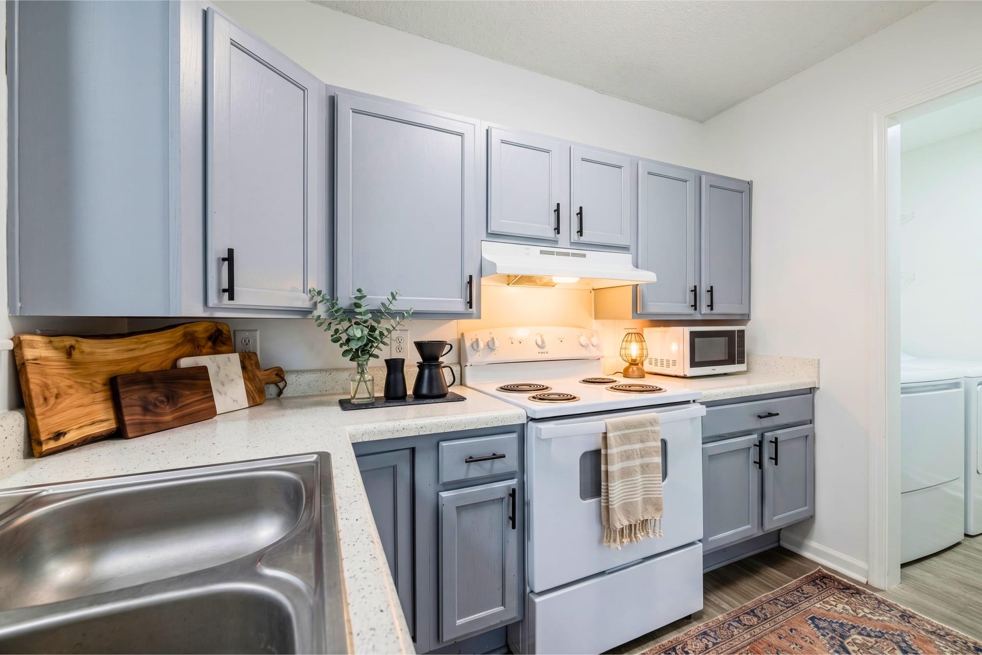 The Oaks Apartments – photo 2