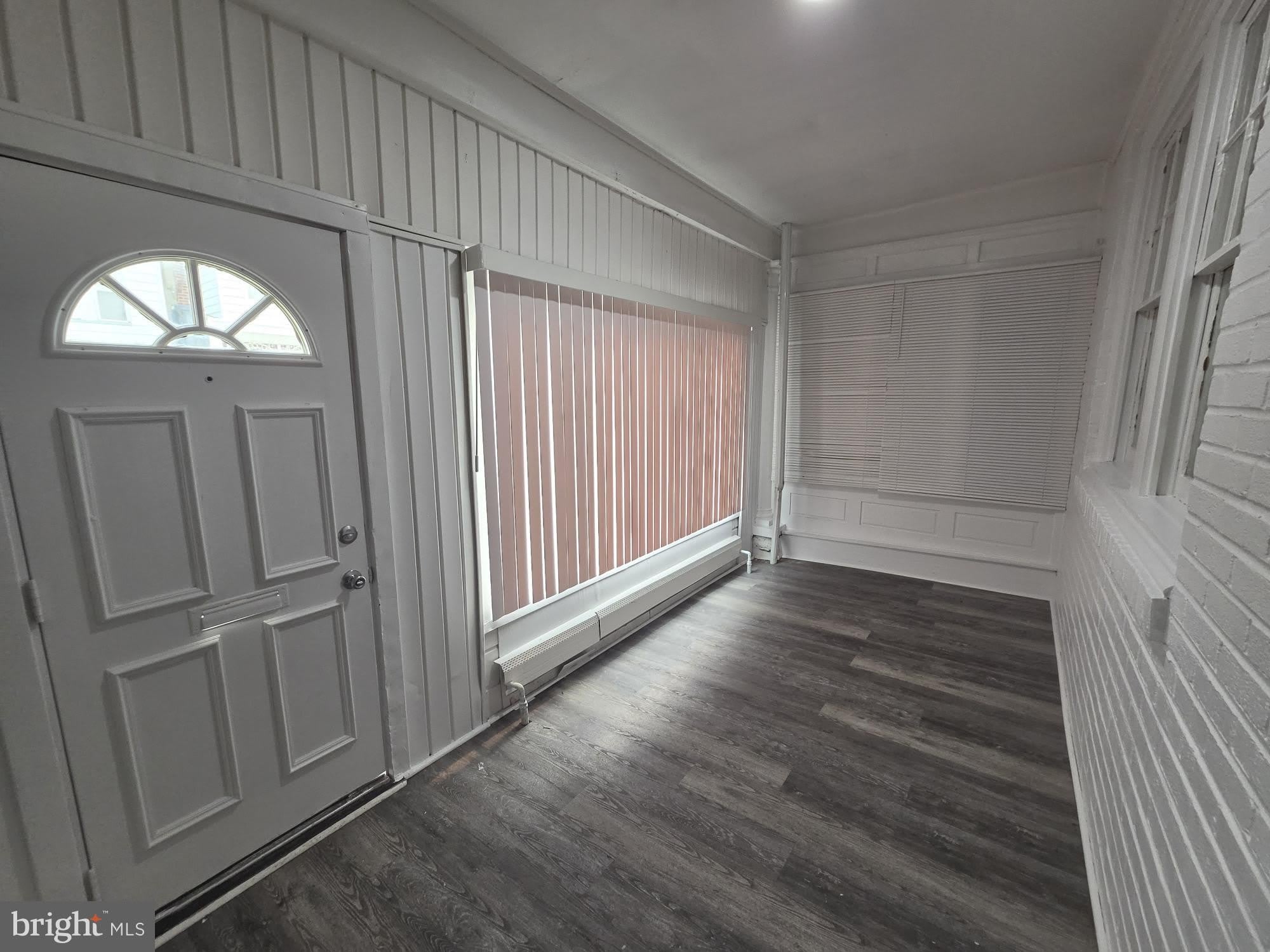 302 W LOUDEN Street – photo 2