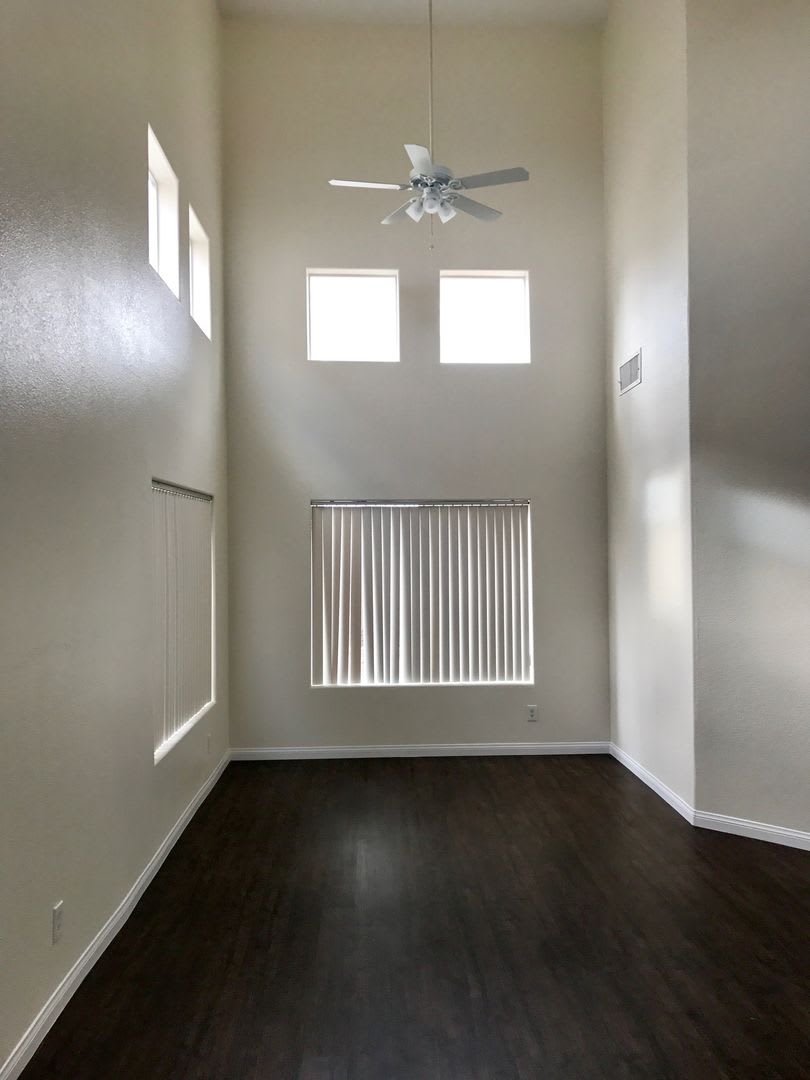 GREAT HOME CENTRALLY LOCATED WEST OF STRIP- NO HOA – photo 2