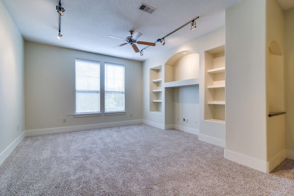 2 Bed 2 Bath In Green Hills Belmont Vanderbilt – photo 4