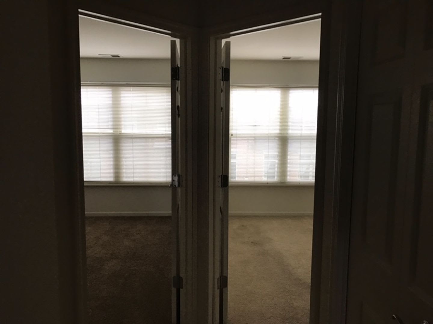 Beutiful 3 bed 2.1 bath Townhome – photo 4