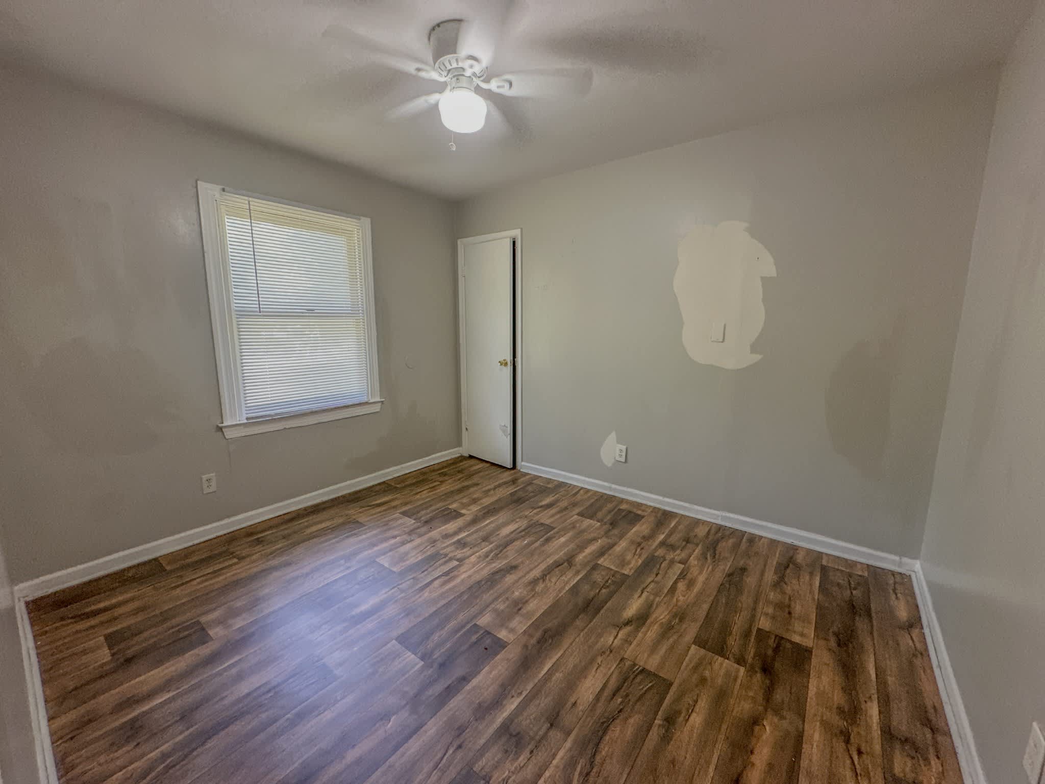 800 Stillwater Dr – photo 3