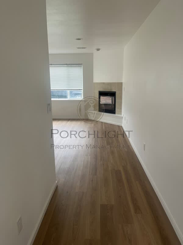 208 Noble Street – photo 2