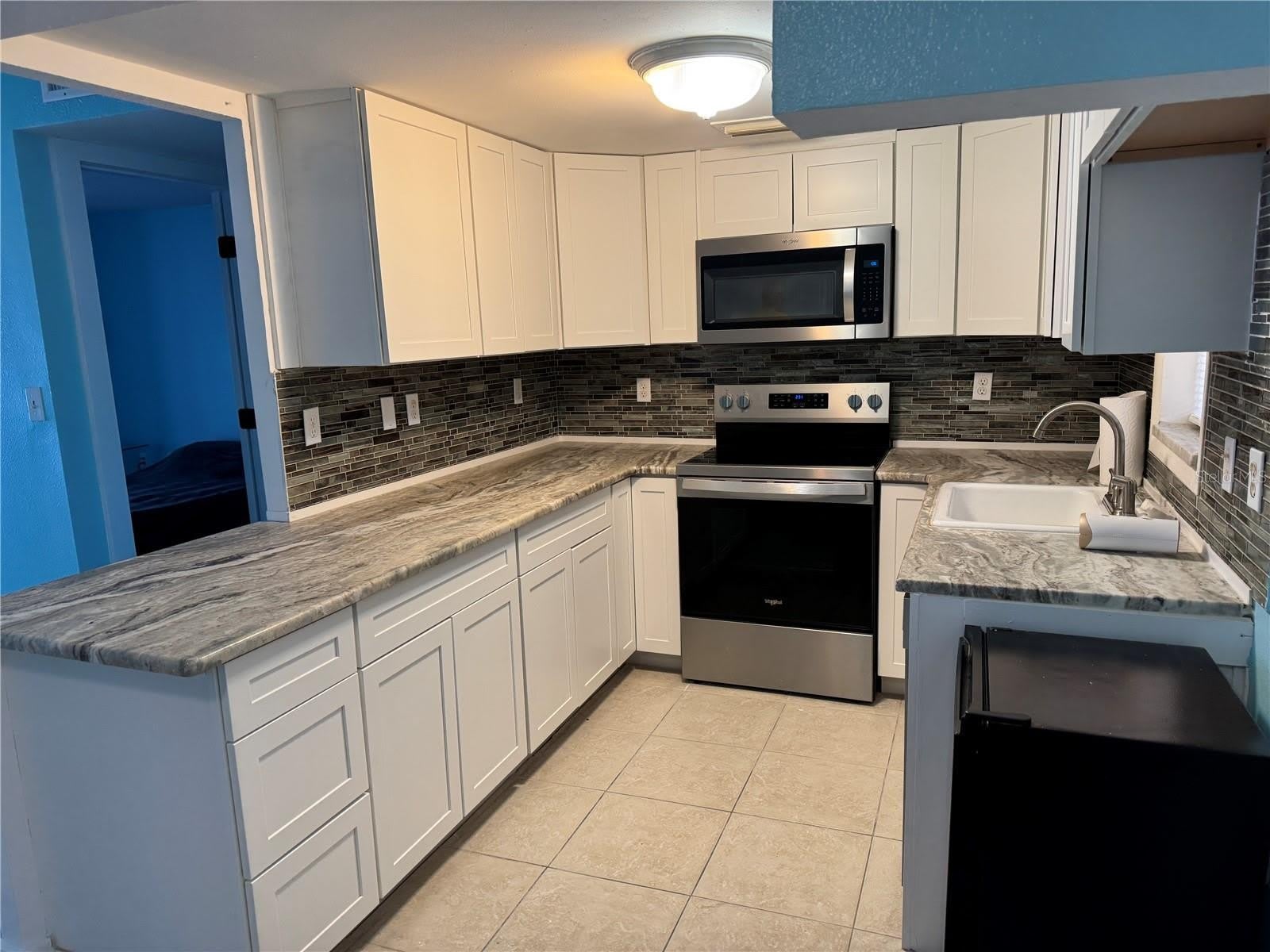 4515` MARINE Parkway – photo 4