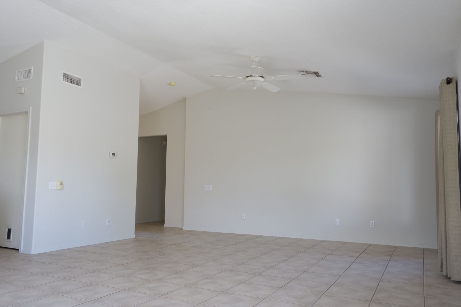 Nw Silverbell And Continental Reserve 3 Bedroom 2 Bath House With A C Garage And Fenced Yard – photo 4