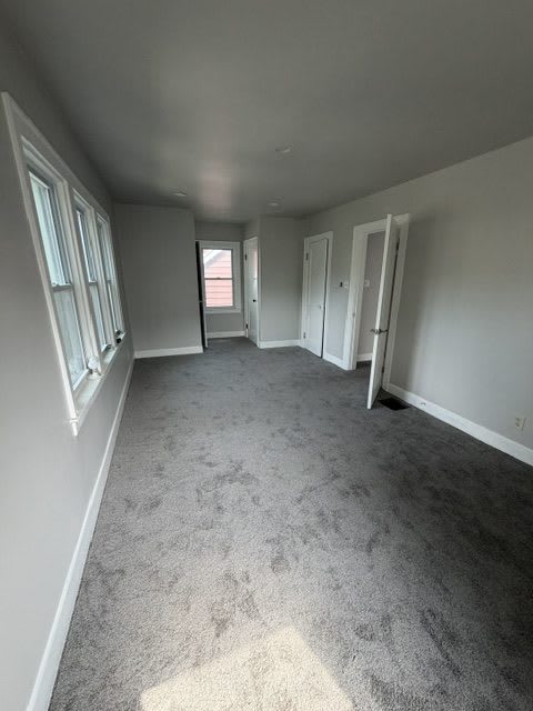 4235 Cortland St – photo 3