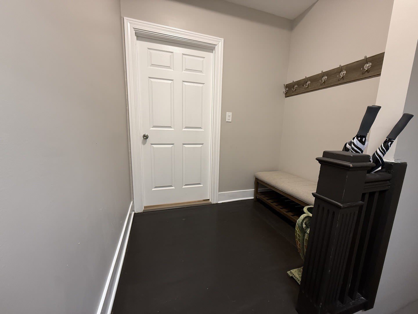 3049 N Avers Avenue – photo 2
