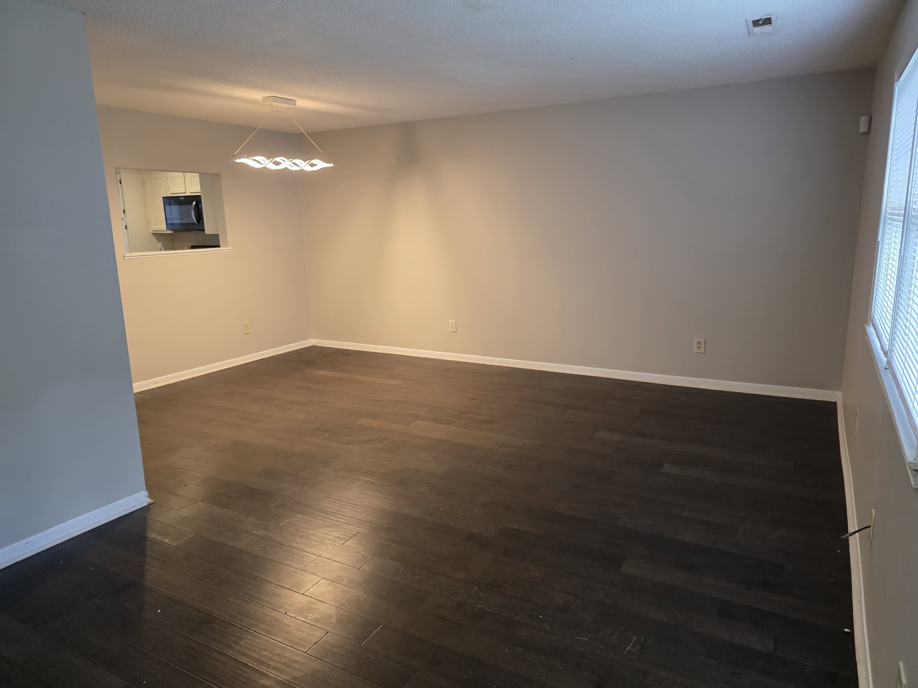 348 Oakland Road – photo 2