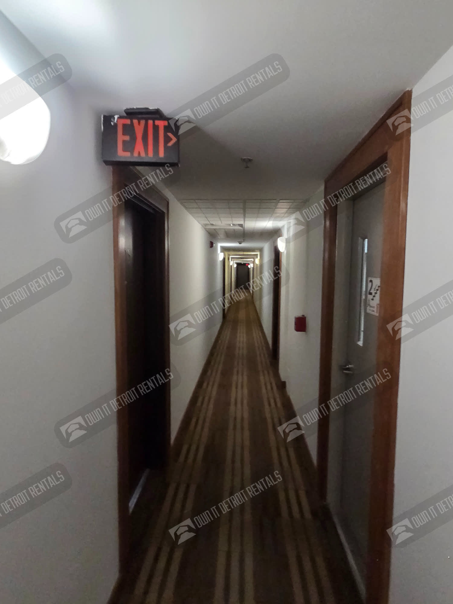 2915 John R St – photo 2