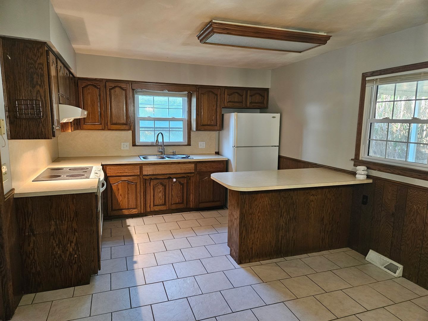 North Springfield 2 Bedroom – photo 3