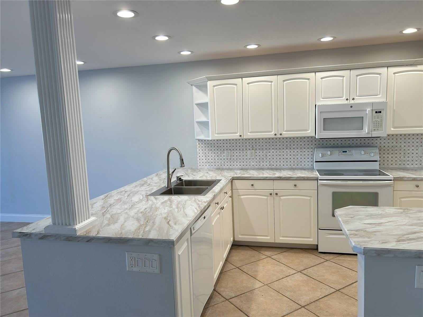 2775 Kipps Colony Drive S – photo 5