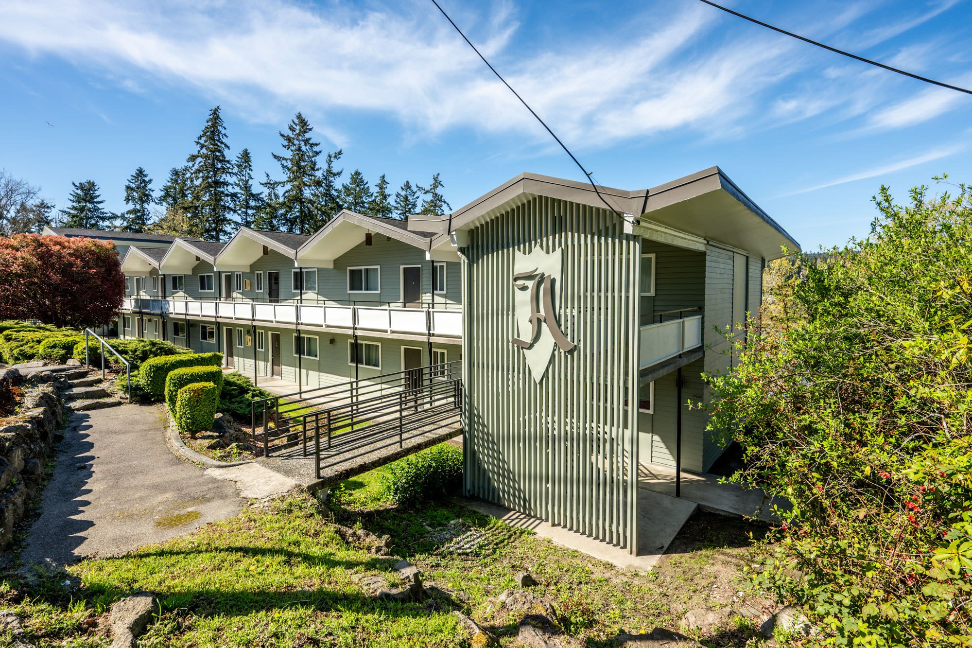 Asgard Apartments – photo 1