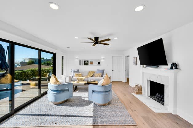 1948 Sunset Dr – photo 2