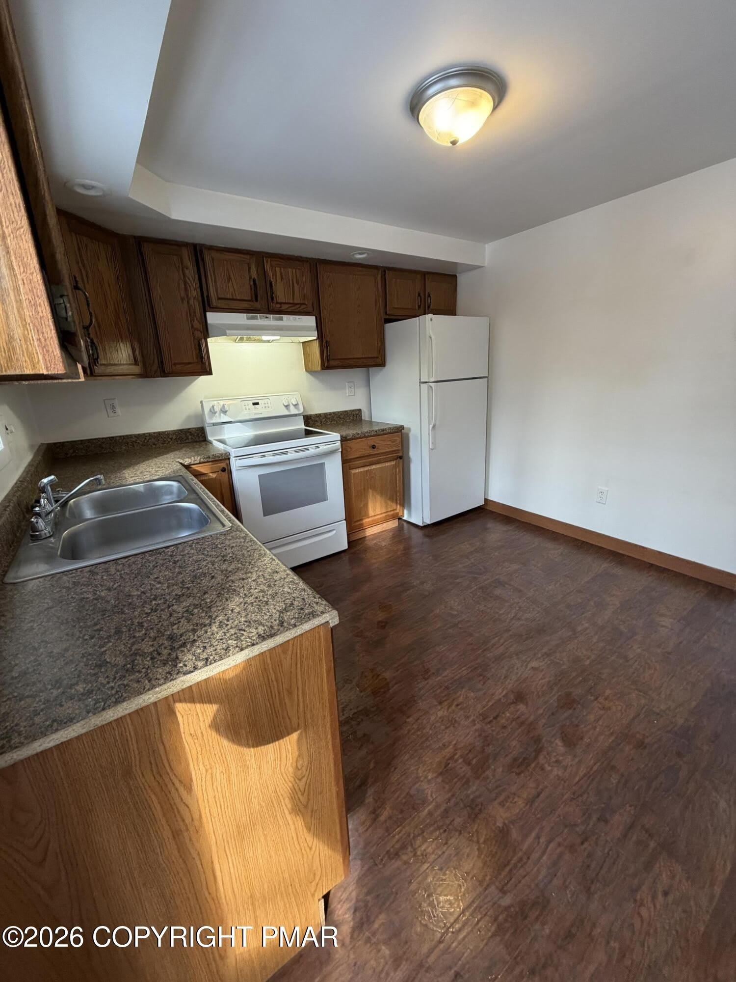 28 Mountain Drive – photo 3