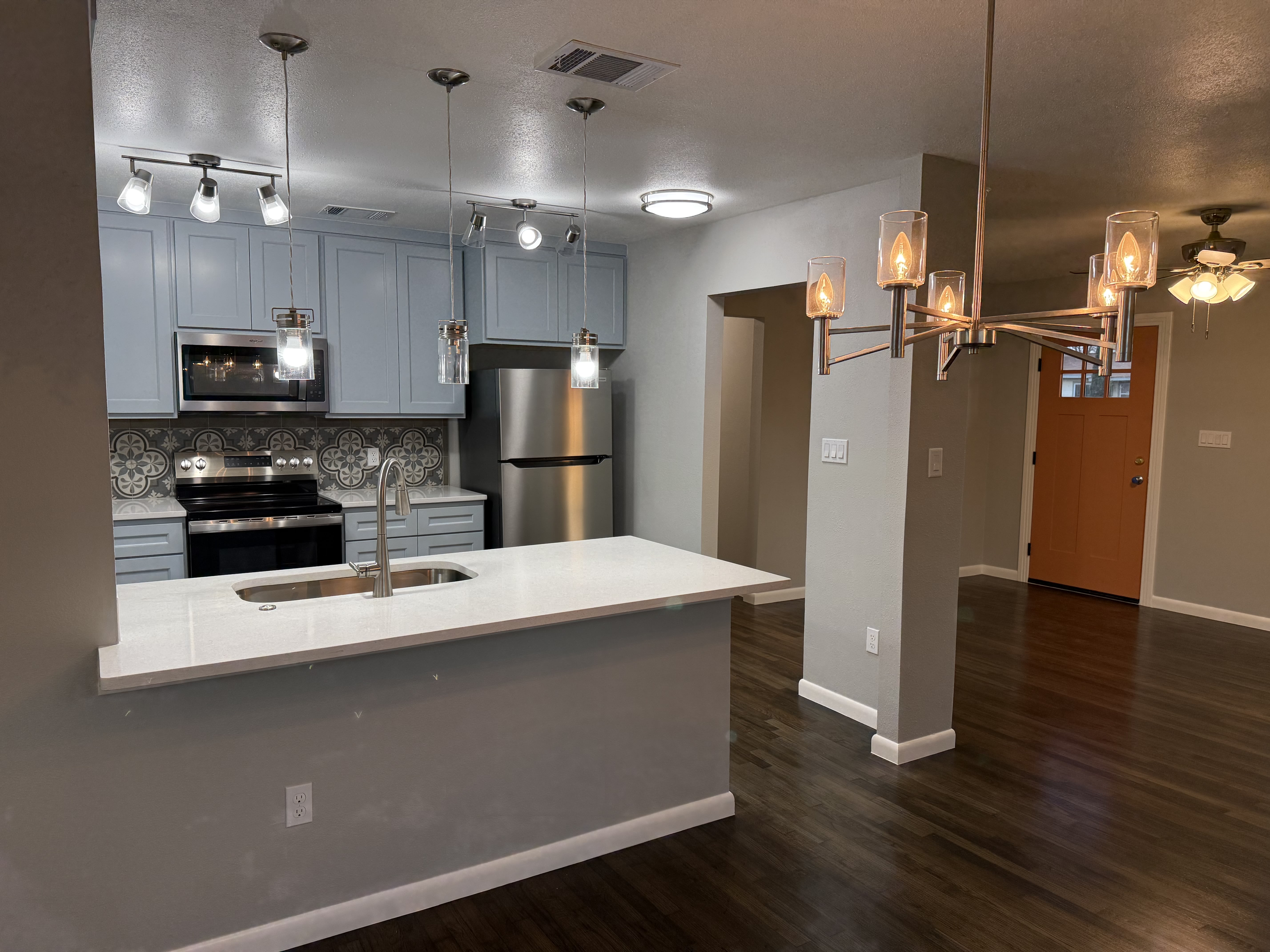 415 West Mariposa Drive – photo 5