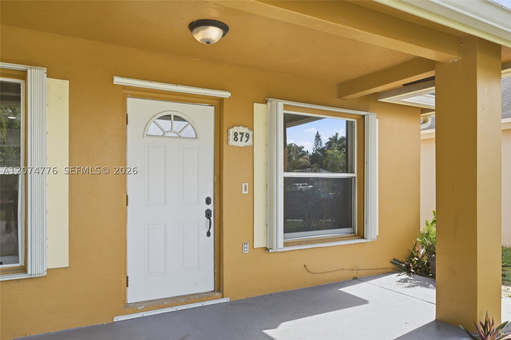 879 Sw 10Th St – photo 3