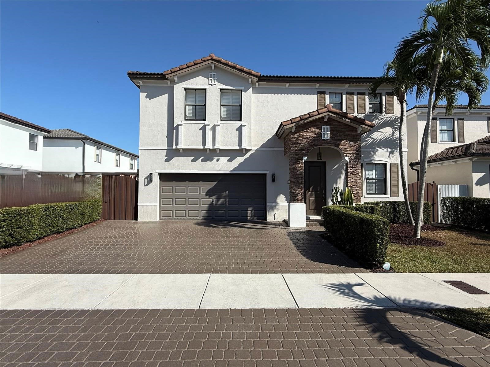 1535 Southwest 145th Avenue – photo 1