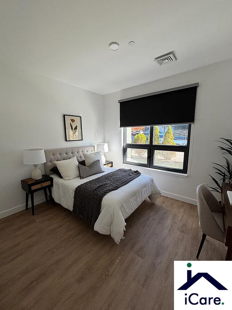 201 Gardner St. – photo 2