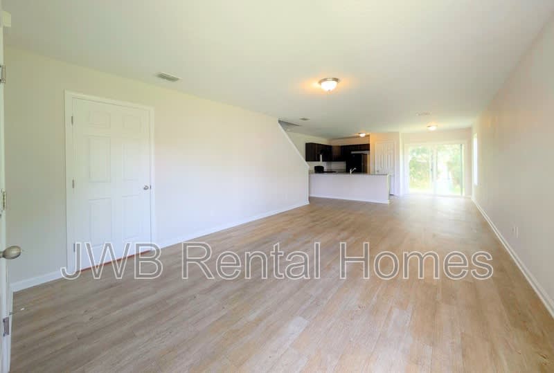 6805 Lake Mist Ln – photo 2