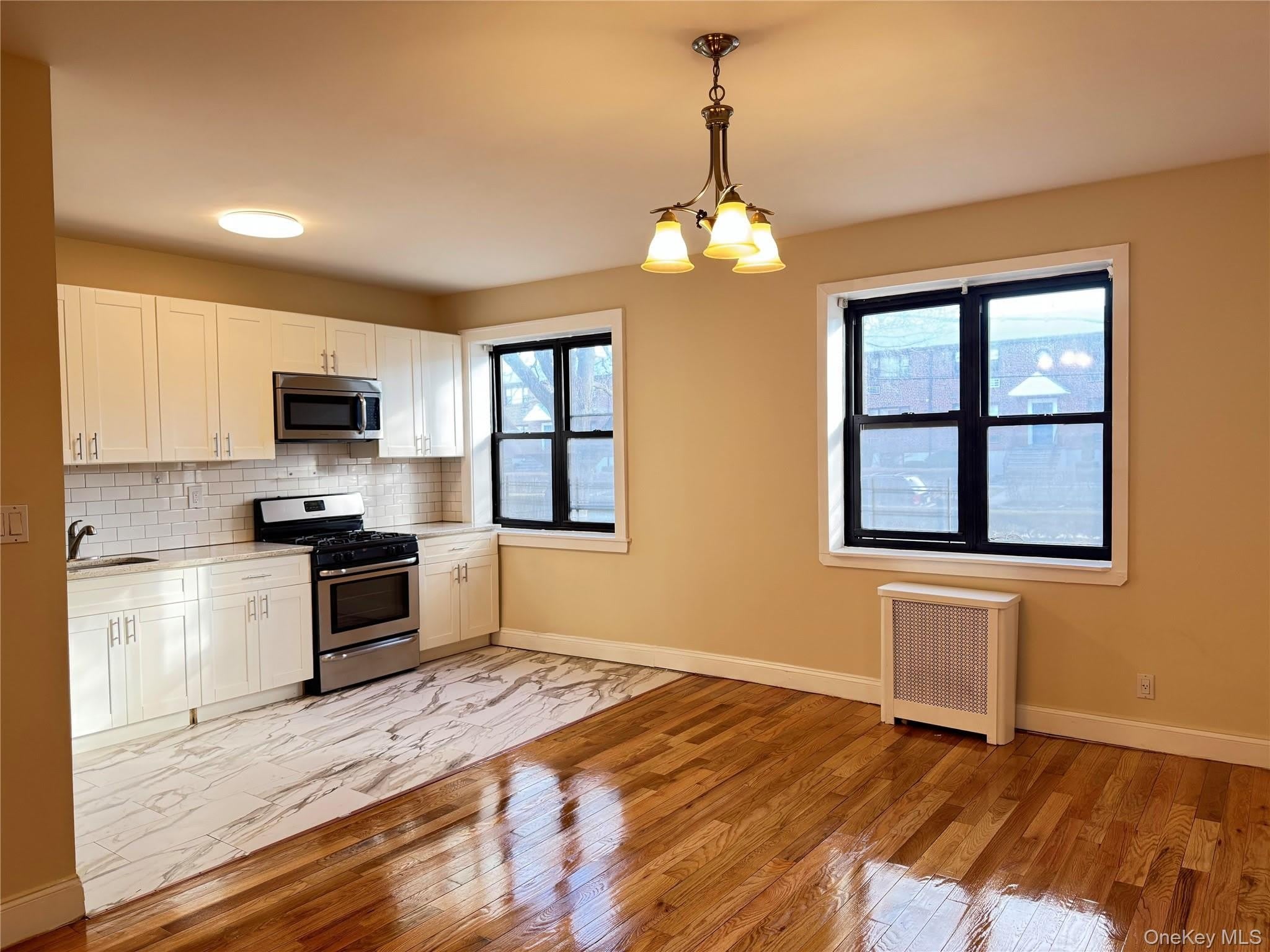 110 Stonelea Place – photo 4