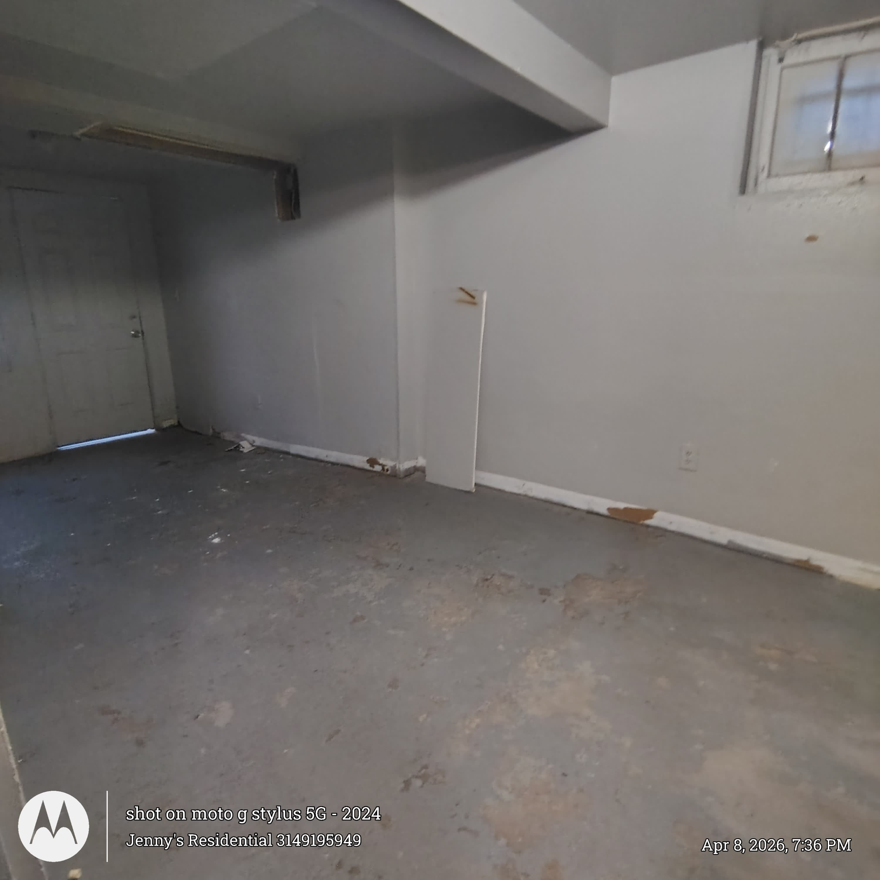 6404 Myron Avenue – photo 5