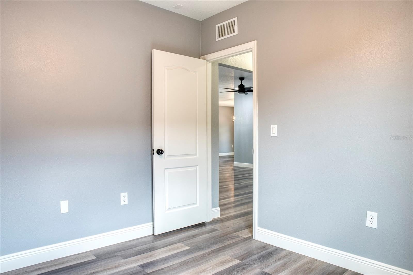 3711 JULIUS ESTATES Boulevard – photo 4