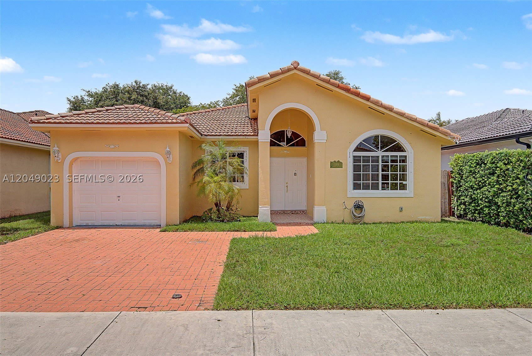 15339 SW 32 TER – photo 1